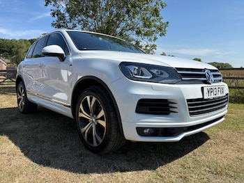 Used Volkswagen Touareg 2013 for sale - 79100124: Photo