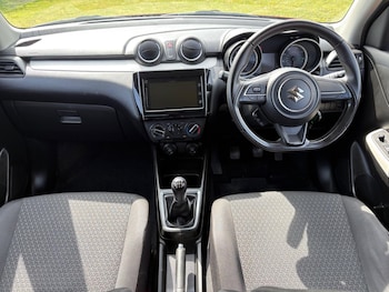 Used Suzuki Swift 2018 for sale - 78351298: Photo