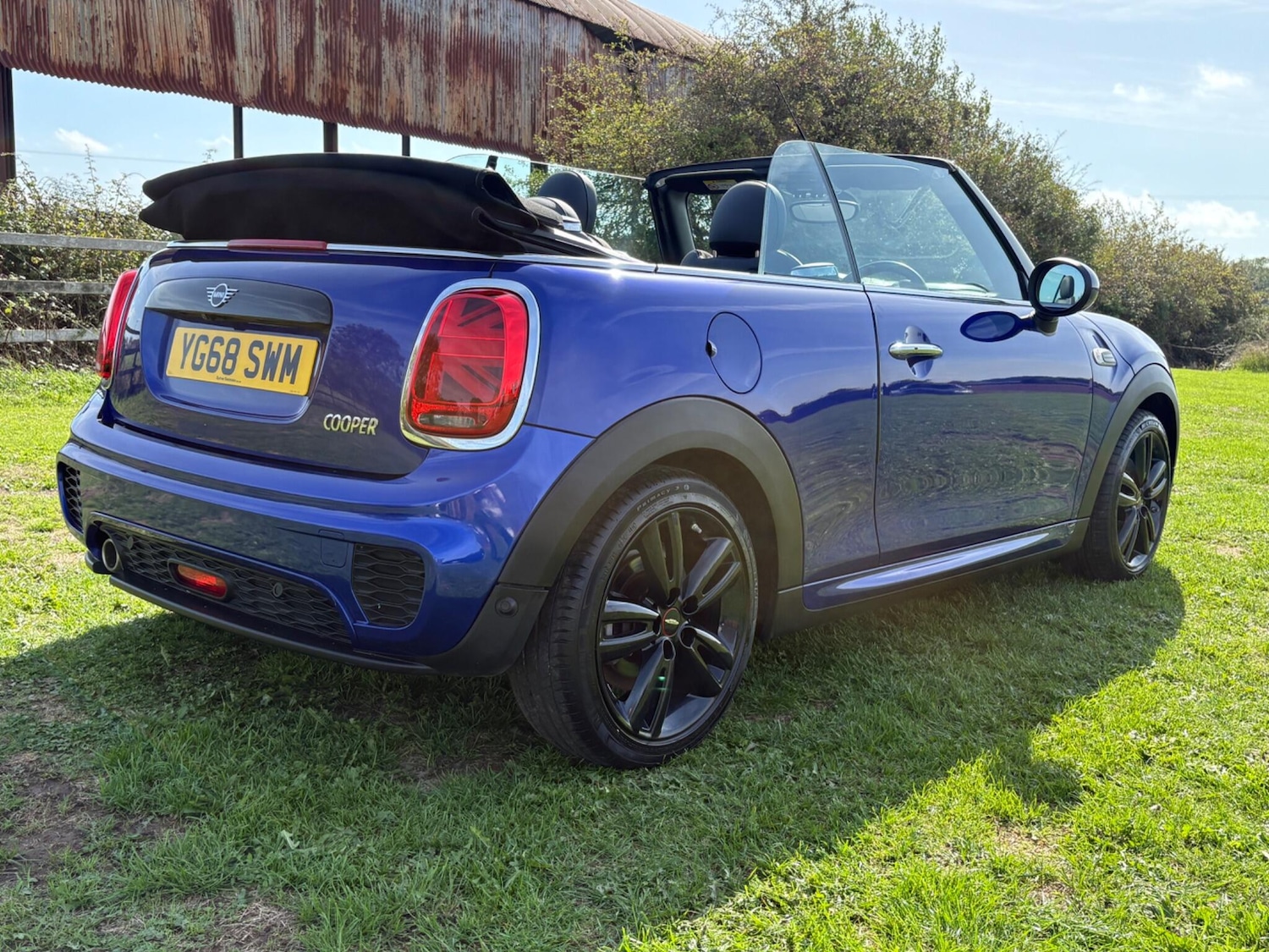 Used MINI Convertible 2019 for sale - 76261746: Photo 13