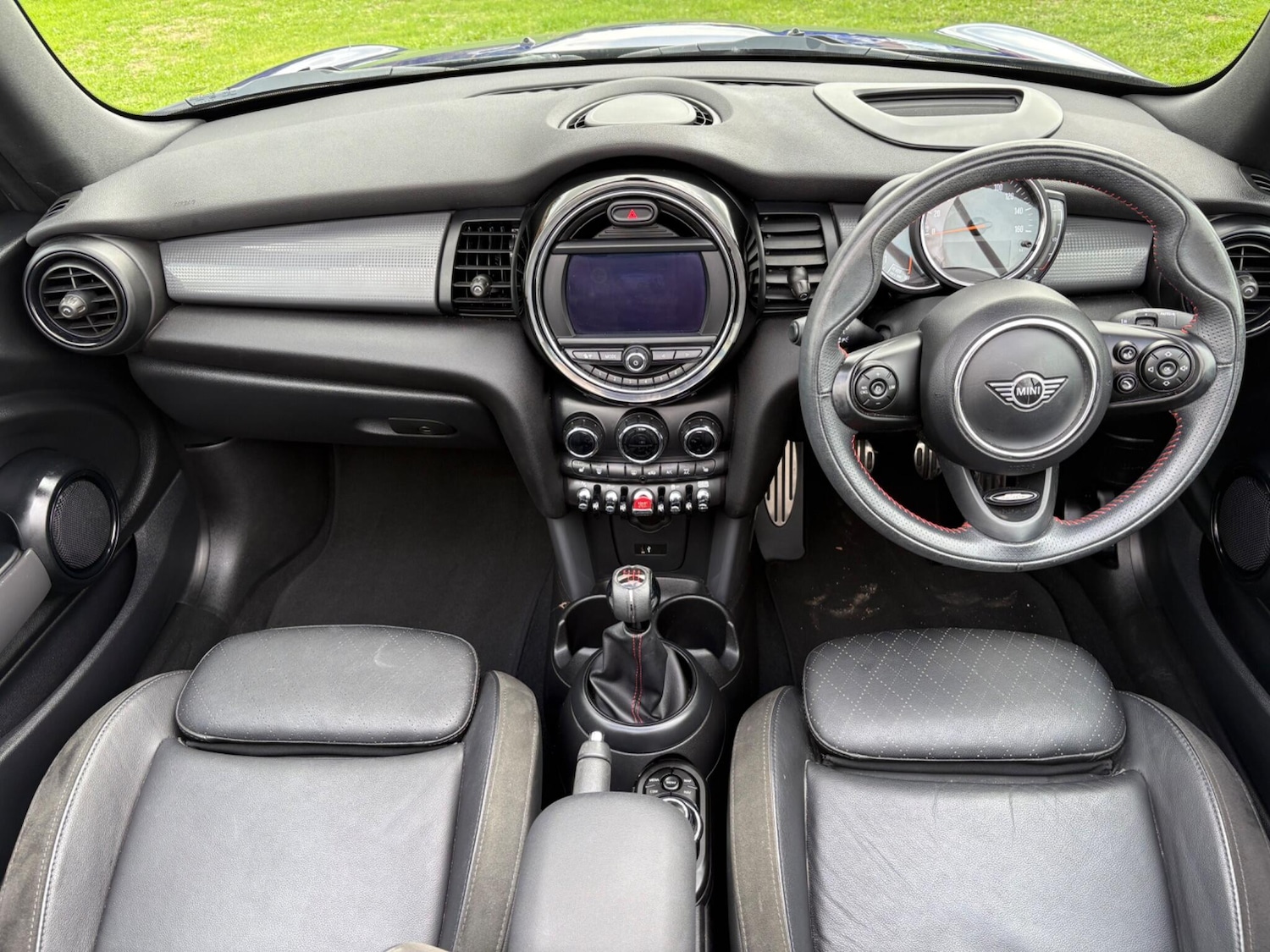 Used MINI Convertible 2019 for sale - 76261746: Photo 2