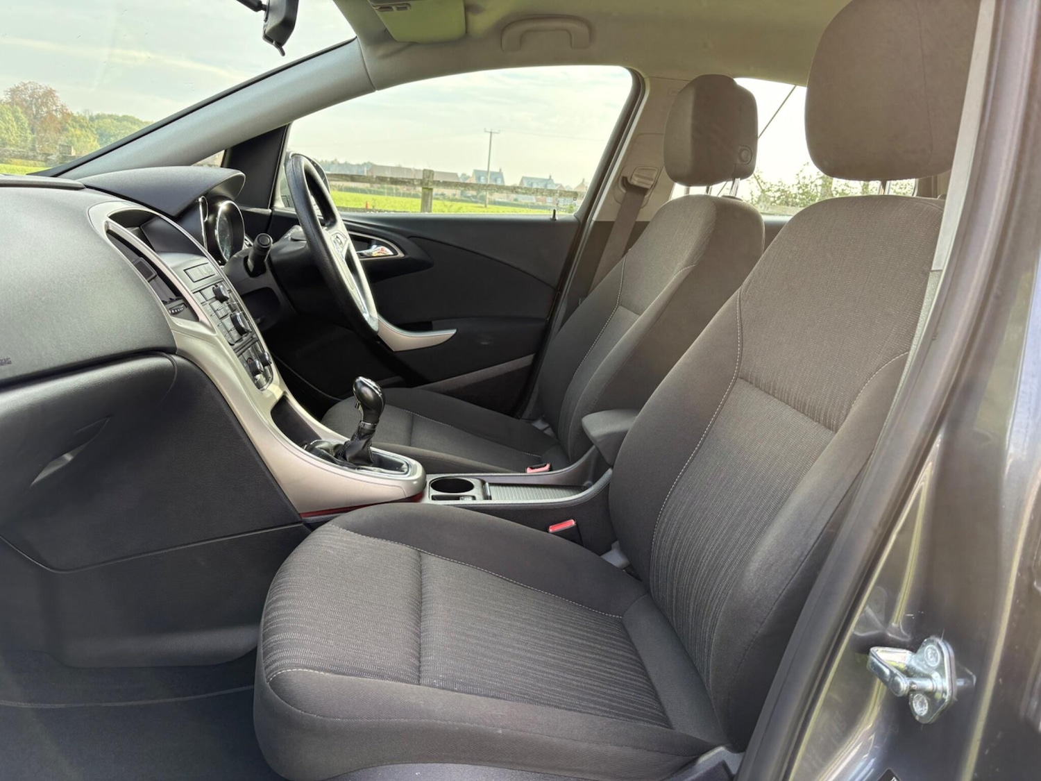Used Vauxhall Astra 2011 for sale - 76139968: Photo 12
