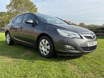 Used Vauxhall Astra 2011 for sale - 76139968: Photo