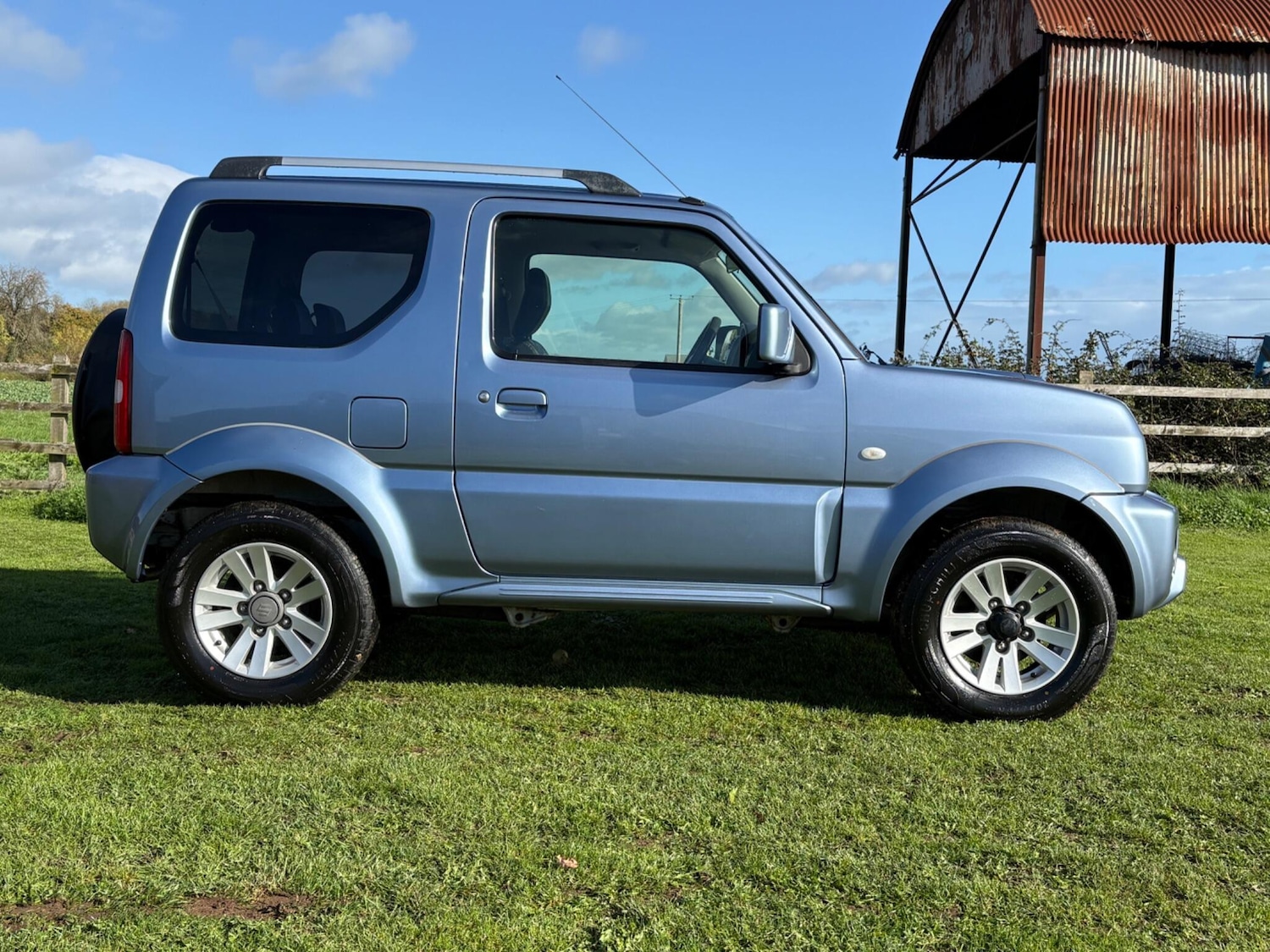 Used Suzuki Jimny 2014 for sale - 76372612: Photo 11