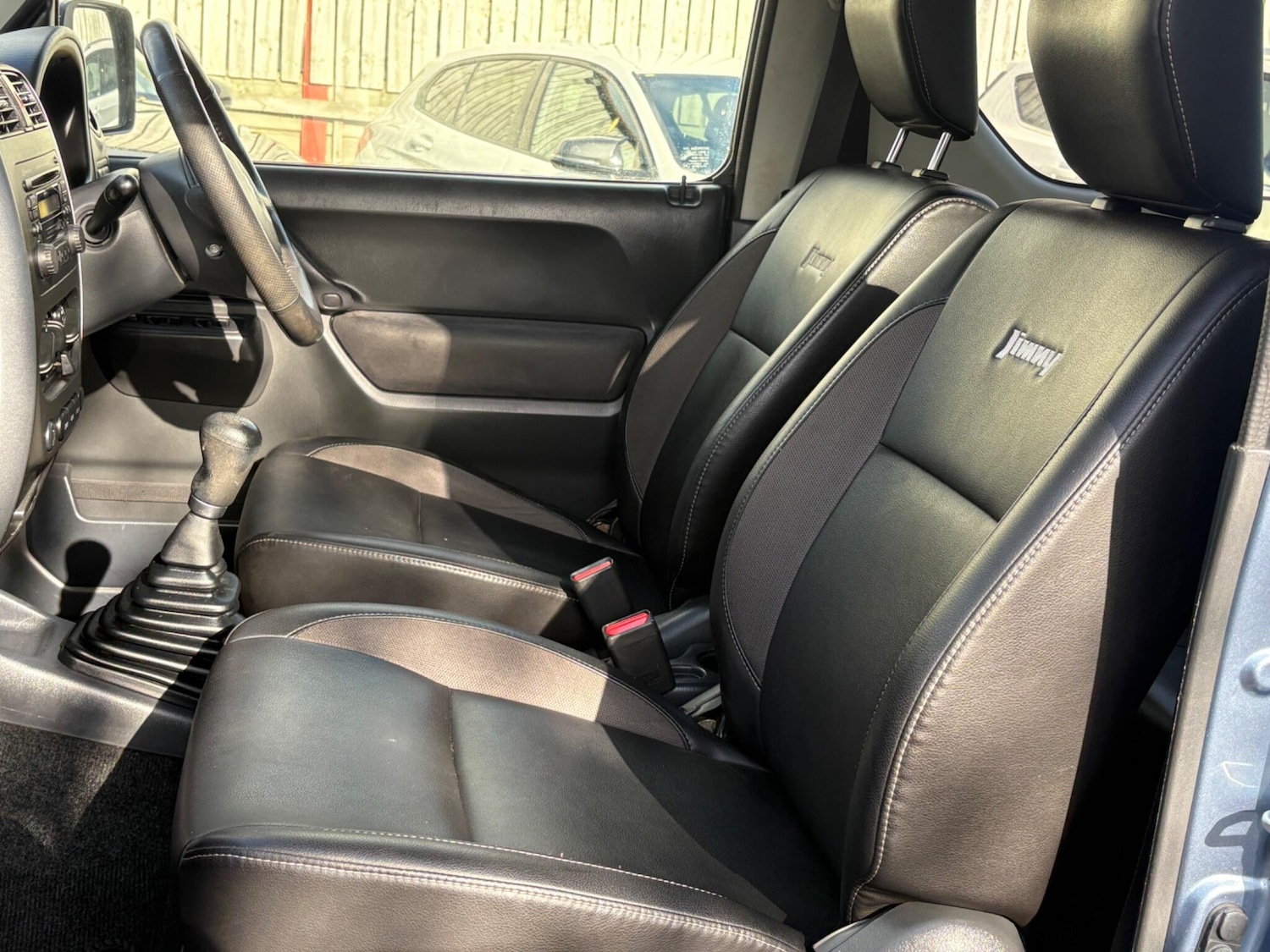 Used Suzuki Jimny 2014 for sale - 76372612: Photo 14
