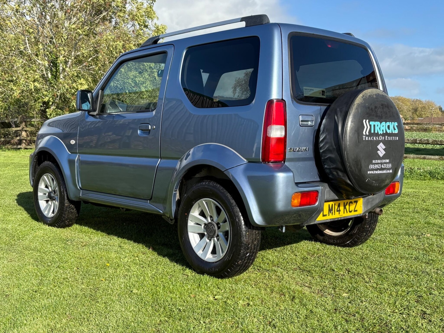 Used Suzuki Jimny 2014 for sale - 76372612: Photo 9