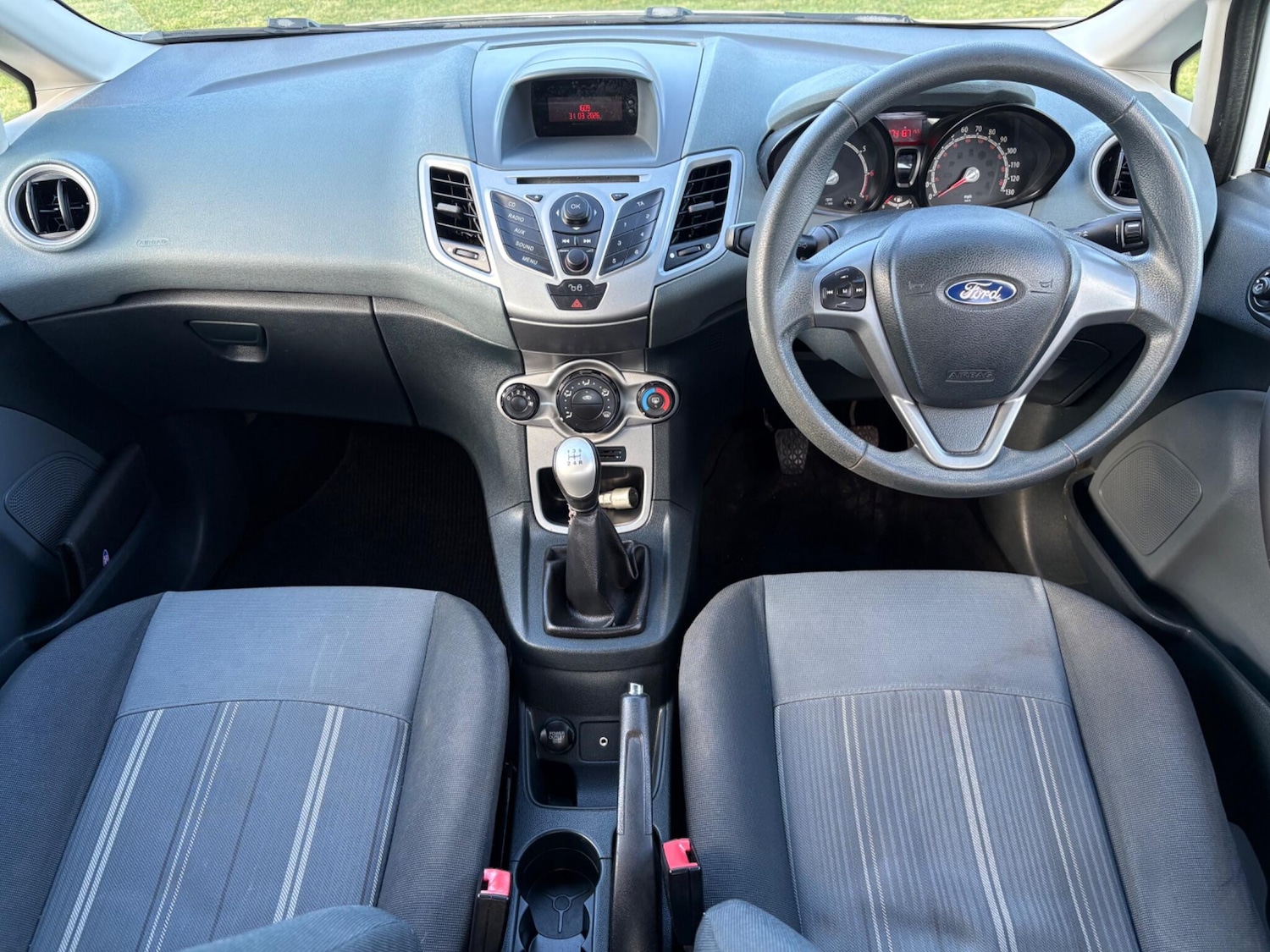 Used Ford Fiesta 2009 for sale - 78103103: Photo 2