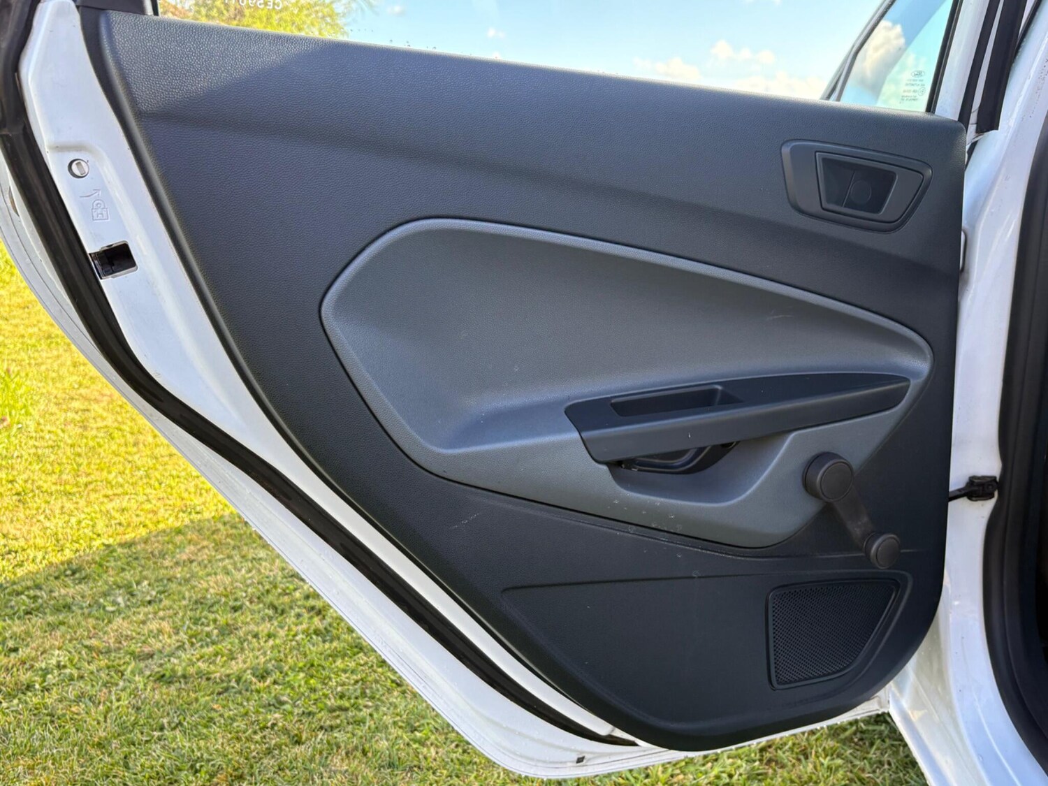 Used Ford Fiesta 2009 for sale - 78103103: Photo 23