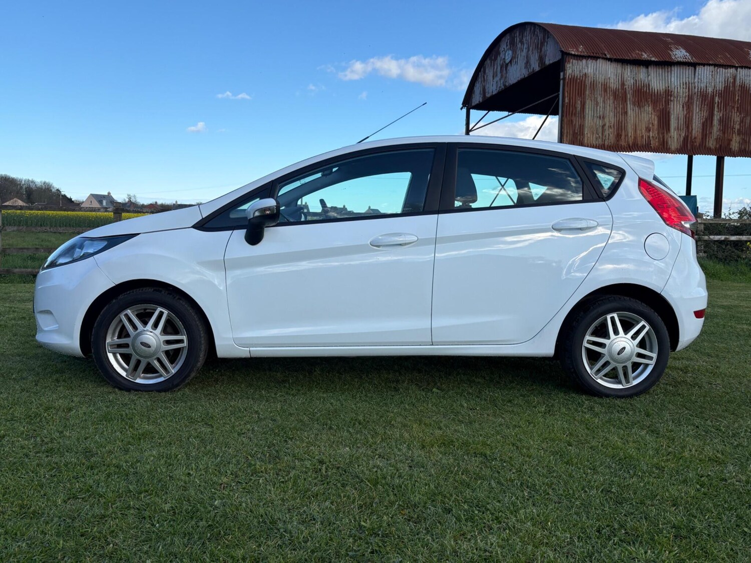 Used Ford Fiesta 2009 for sale - 78103103: Photo 8