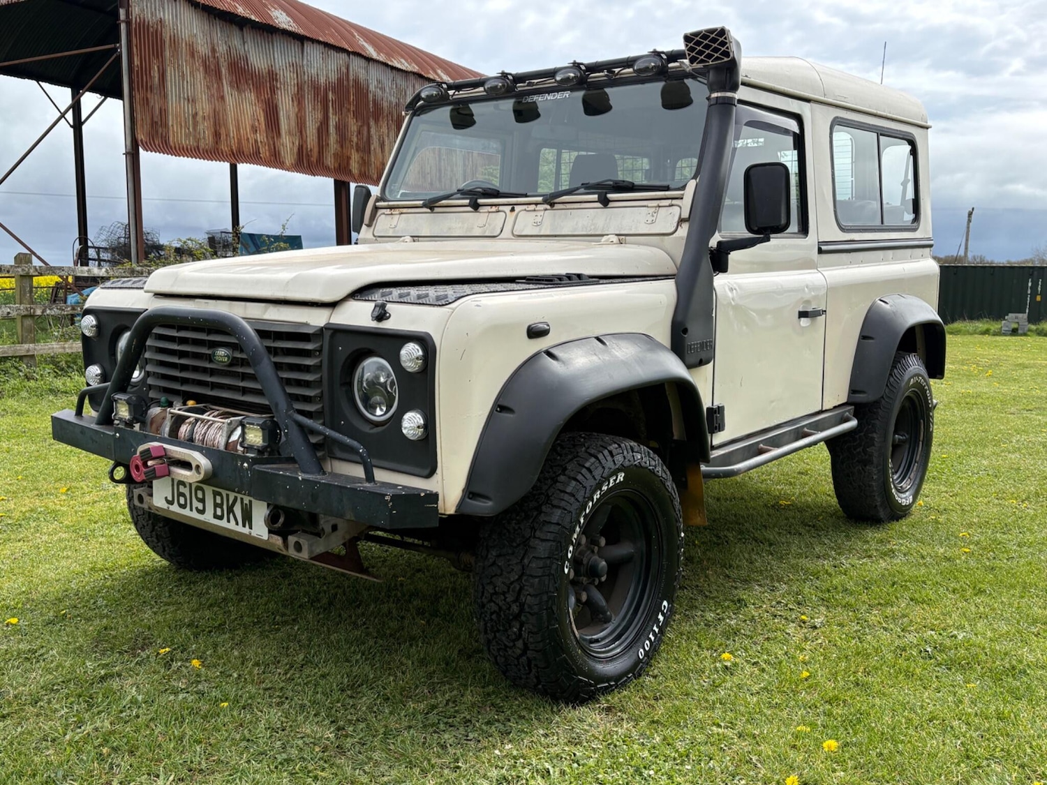Used Land Rover Defender 90 1992 for sale - 78198237: Photo 1