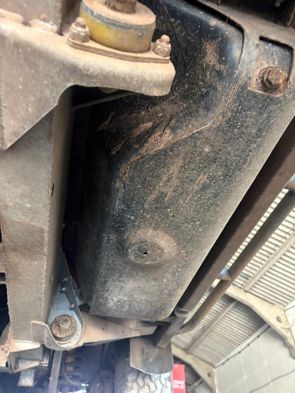 Used Land Rover Defender 90 1992 for sale - 78198237: Photo 26