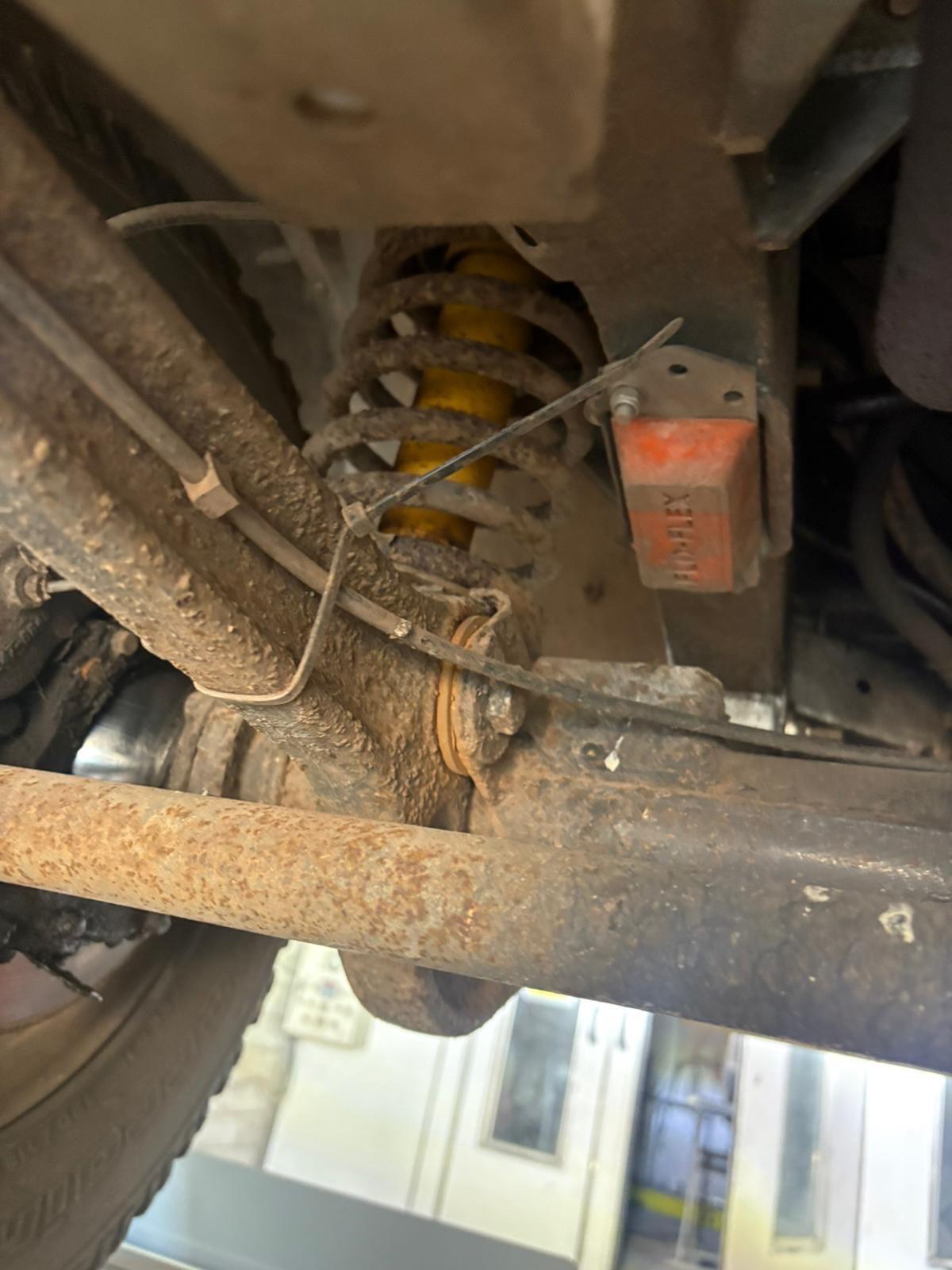 Used Land Rover Defender 90 1992 for sale - 78198237: Photo 27