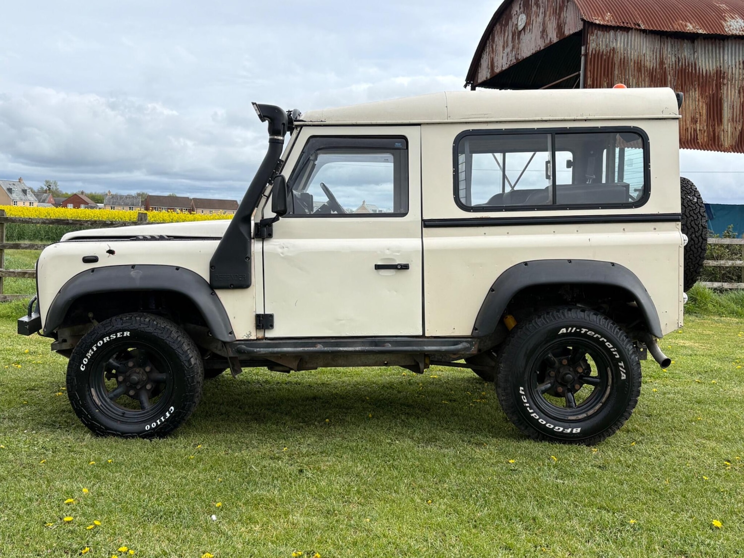 Used Land Rover Defender 90 1992 for sale - 78198237: Photo 4