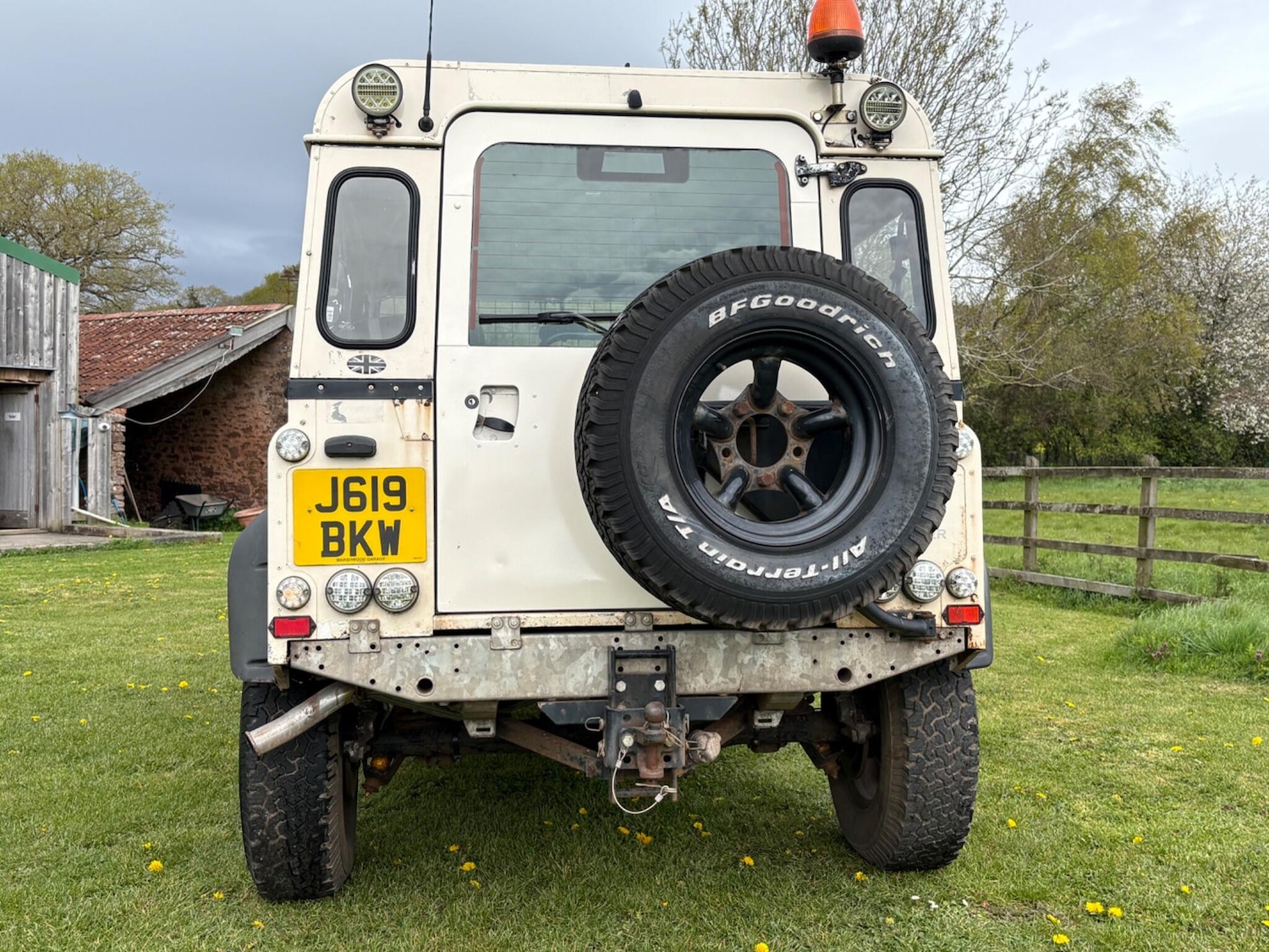 Used Land Rover Defender 90 1992 for sale - 78198237: Photo 6