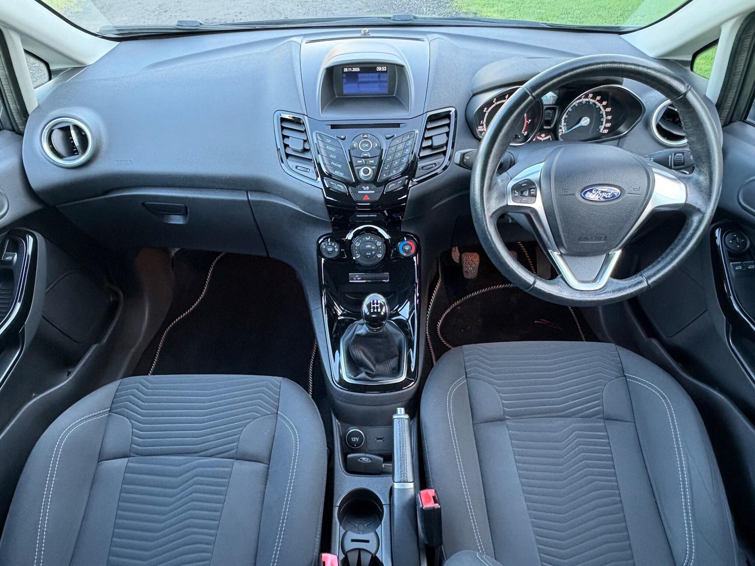 Used Ford Fiesta 2017 for sale - 76736814: Photo 2