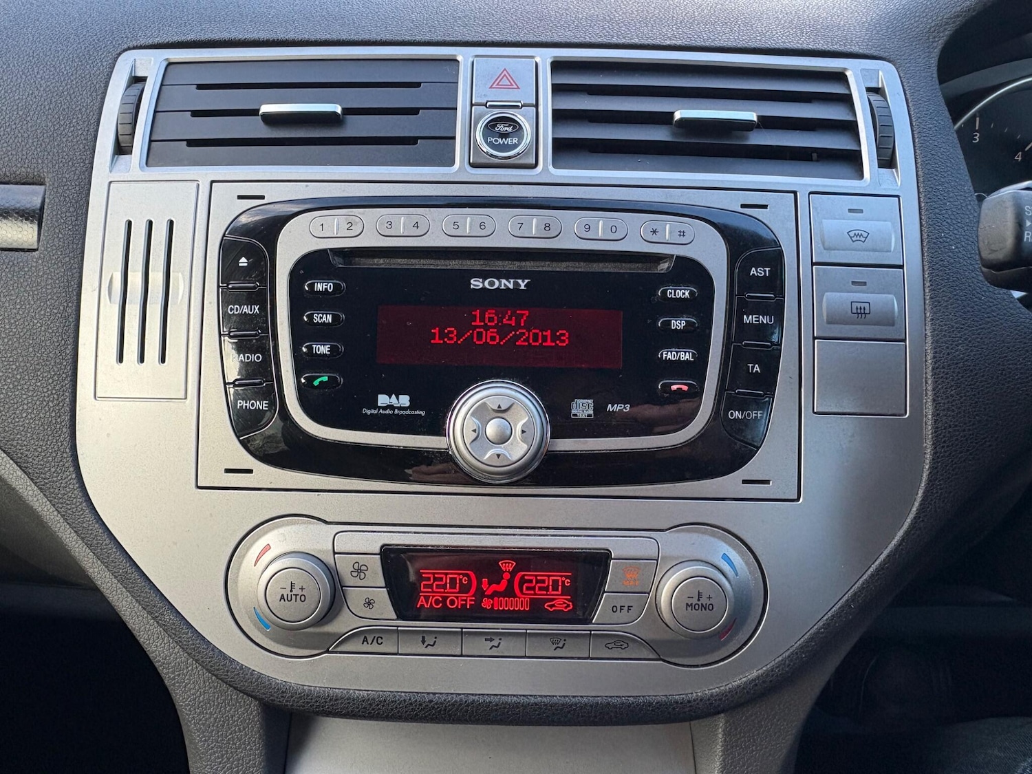 Used Ford Kuga 2012 for sale - 76851281: Photo 14