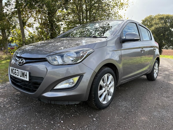 Used Hyundai i20 2013 for sale - 76176221: Photo 1