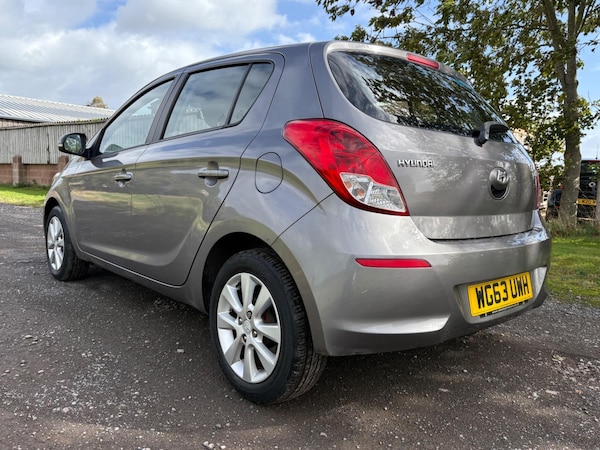 Used Hyundai i20 2013 for sale - 76176221: Photo 6