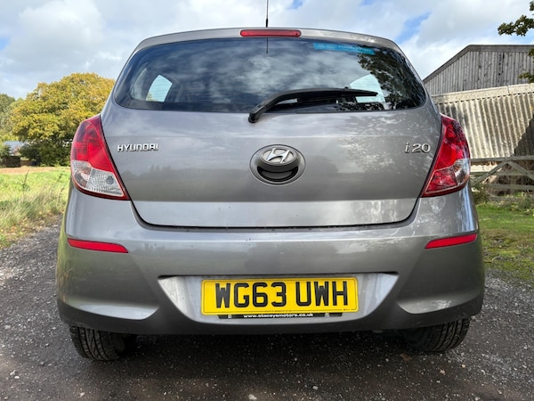 Used Hyundai i20 2013 for sale - 76176221: Photo 9
