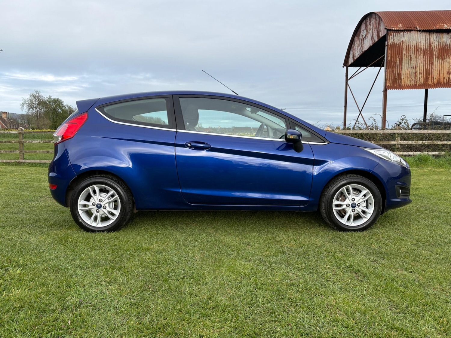 Used Ford Fiesta 2016 for sale - 78049907: Photo 9