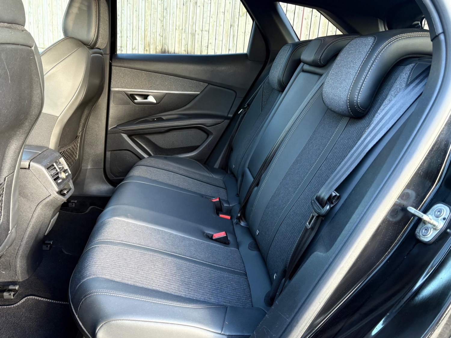 Used Peugeot 3008 2020 for sale - 77281187: Photo 11