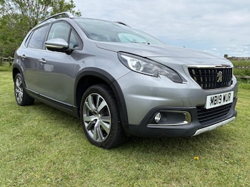 Used Peugeot 2008 2019 for sale - 78692538: Photo