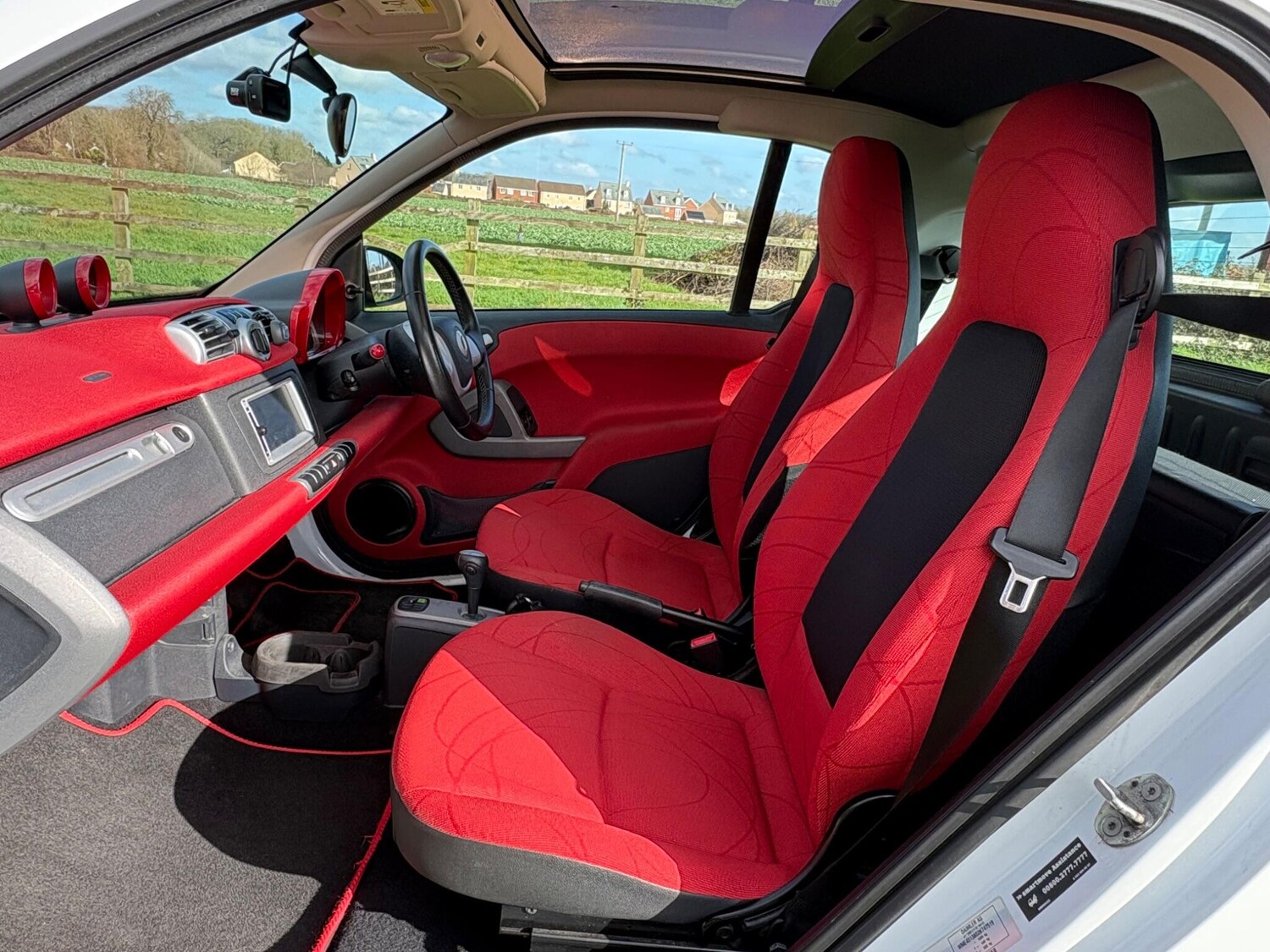 Used smart fortwo 2014 for sale - 77726242: Photo 17