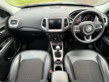 Used Jeep Compass 2020 for sale - 77043092: Photo