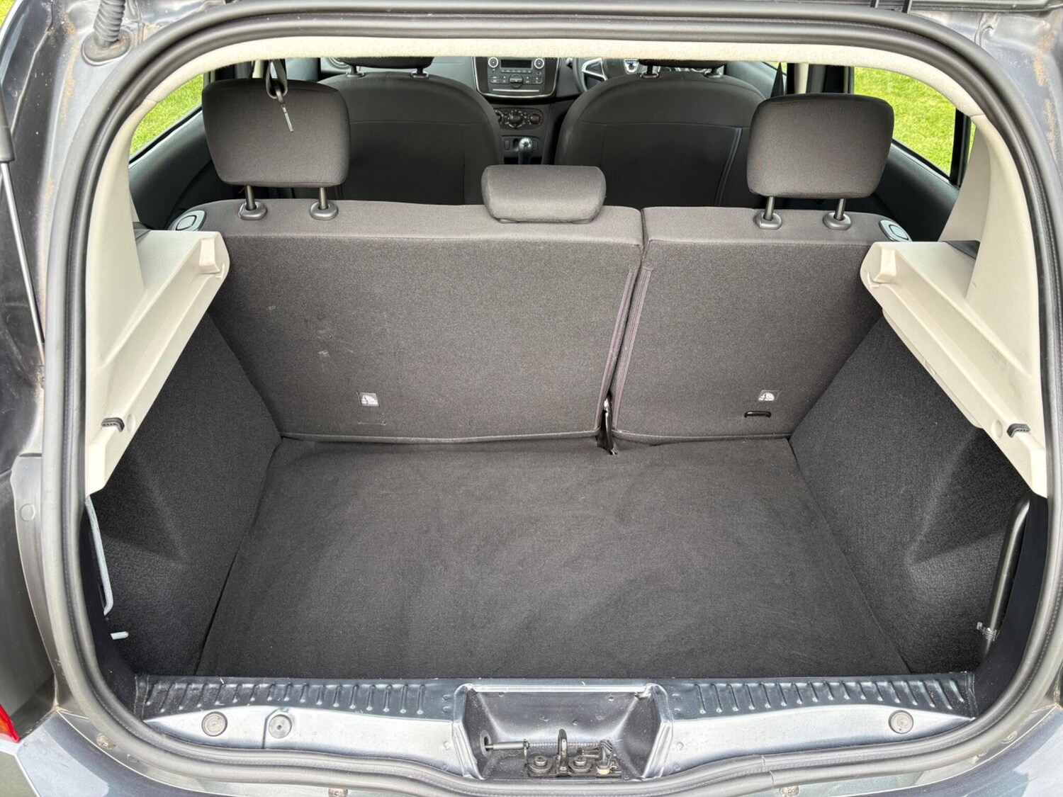 Used Dacia Sandero 2020 for sale - 77995200: Photo 19