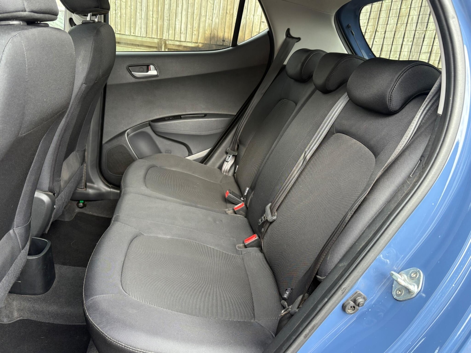 Used Hyundai i10 2017 for sale - 76361669: Photo 13