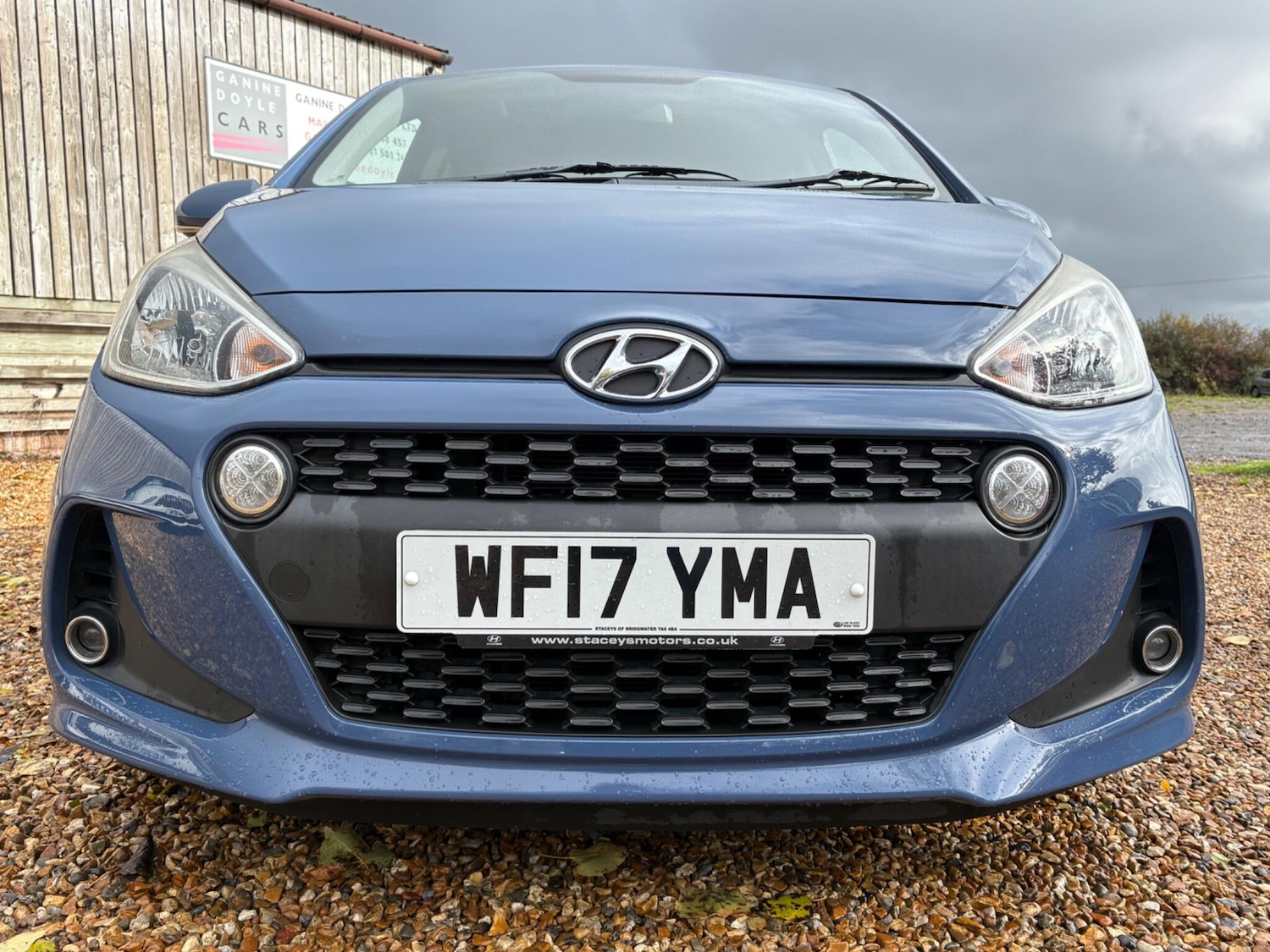 Used Hyundai i10 2017 for sale - 76361669: Photo 2