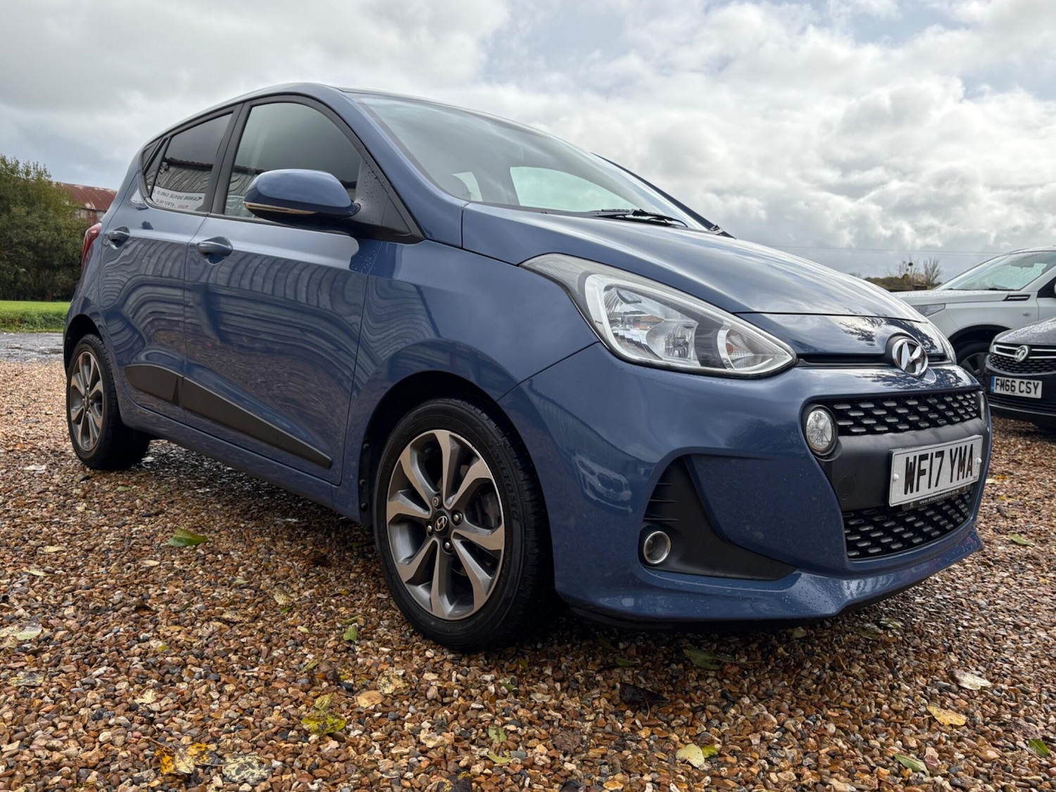 Used Hyundai i10 2017 for sale - 76361669: Photo 5