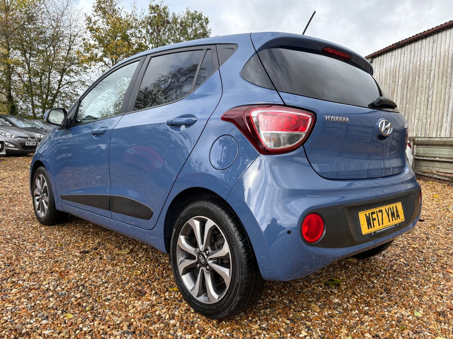 Used Hyundai i10 2017 for sale - 76361669: Photo 6