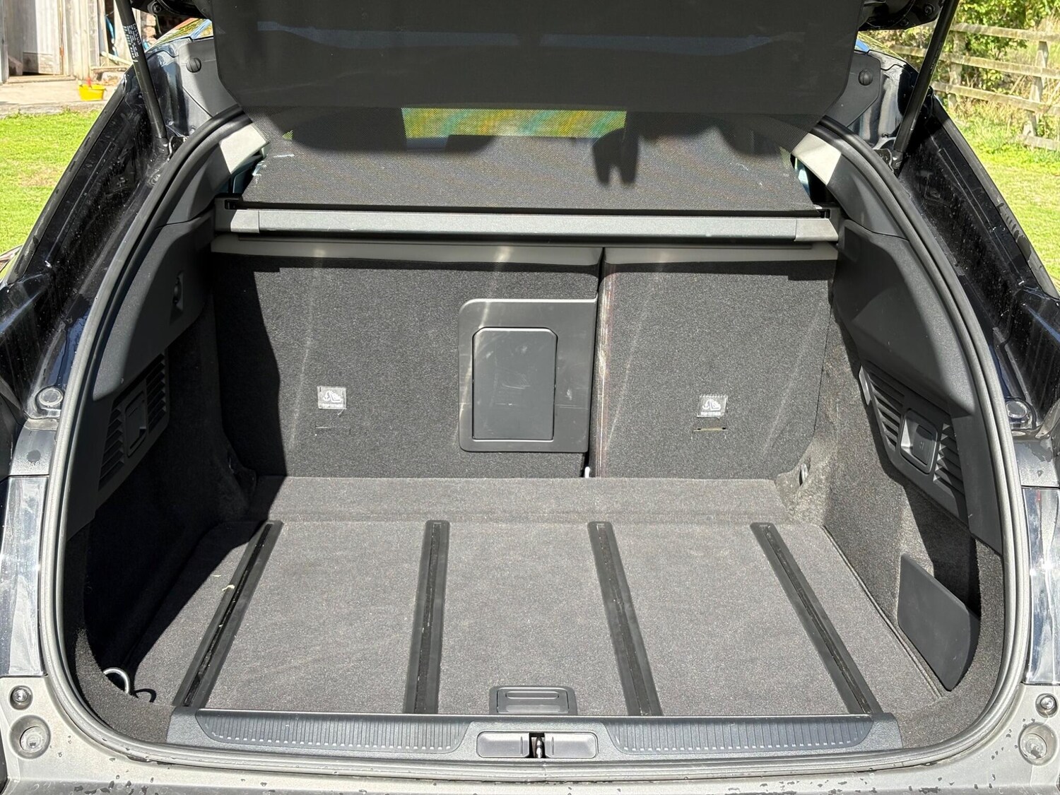 Used Citroen C5 X 2022 for sale - 76297402: Photo 17