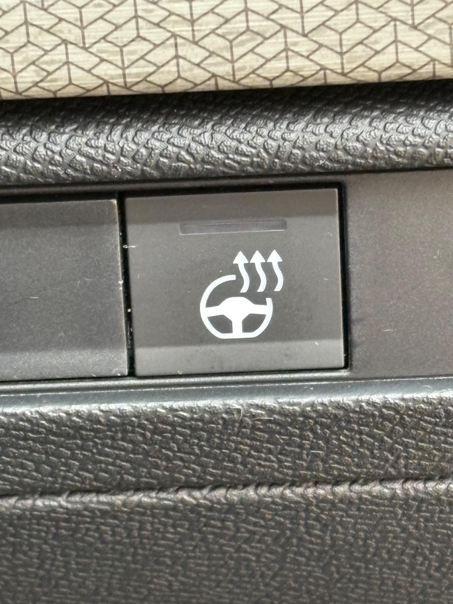 Used Citroen C5 X 2022 for sale - 76297402: Photo 24