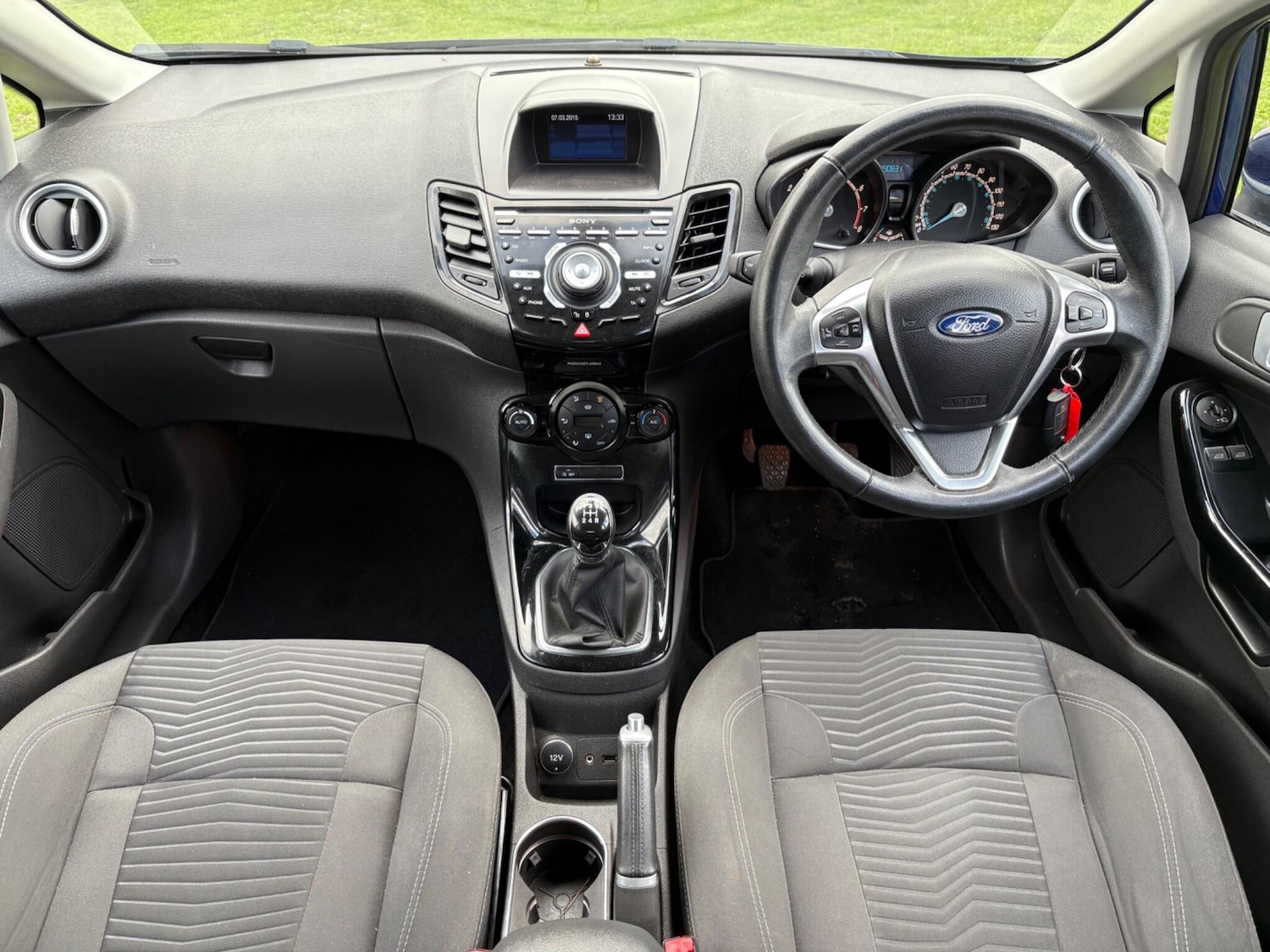 Used Ford Fiesta 2015 for sale - 76190881: Photo 2
