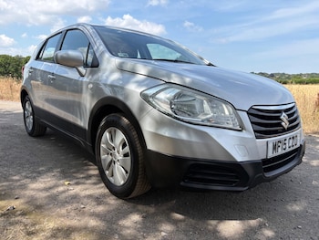 Used Suzuki SX4 S-Cross 2015 for sale - 79309689: Photo