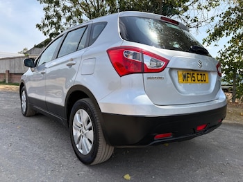 Used Suzuki SX4 S-Cross 2015 for sale - 79309689: Photo