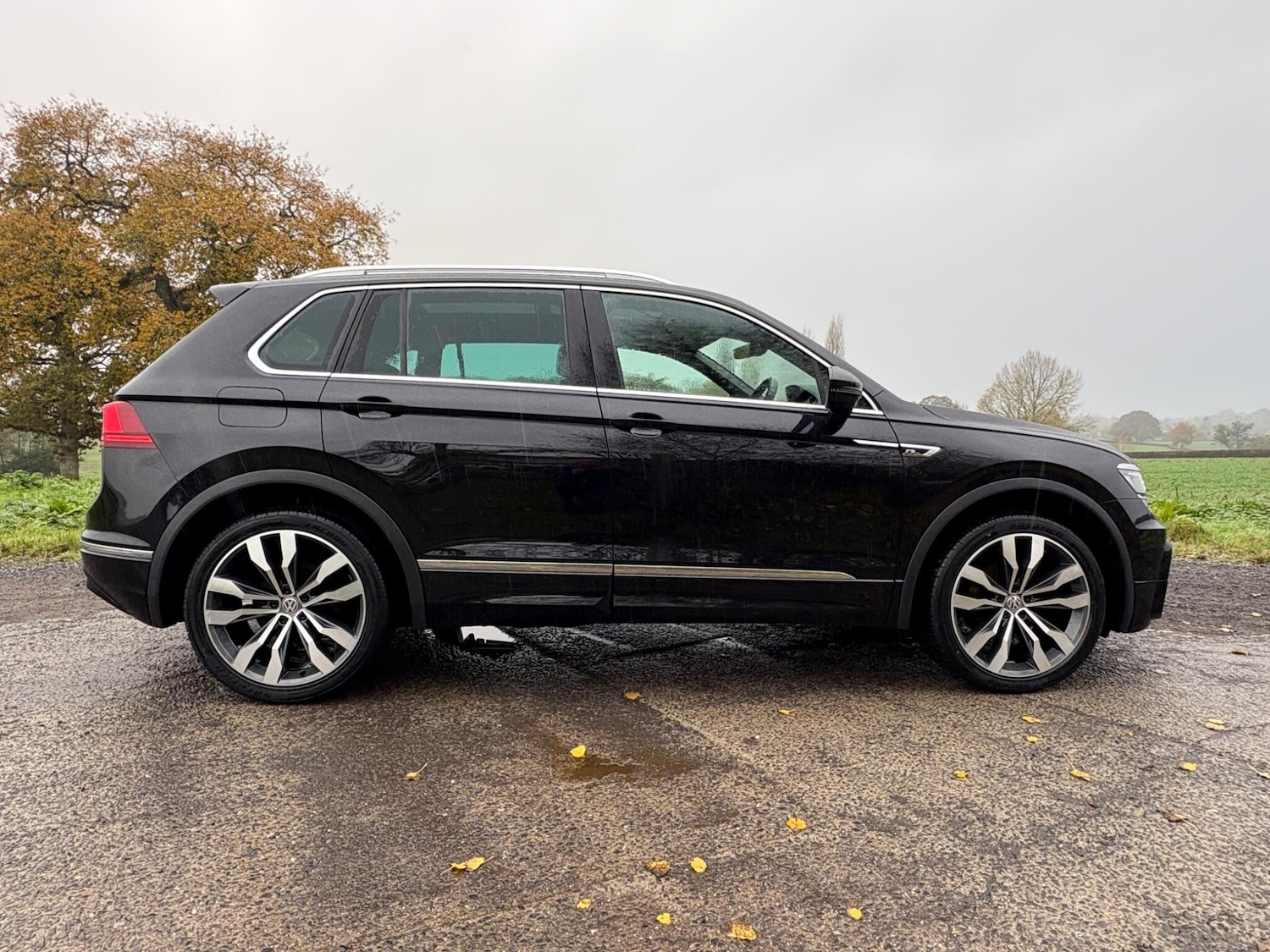 Used Volkswagen Tiguan 2017 for sale - 76514688: Photo 8