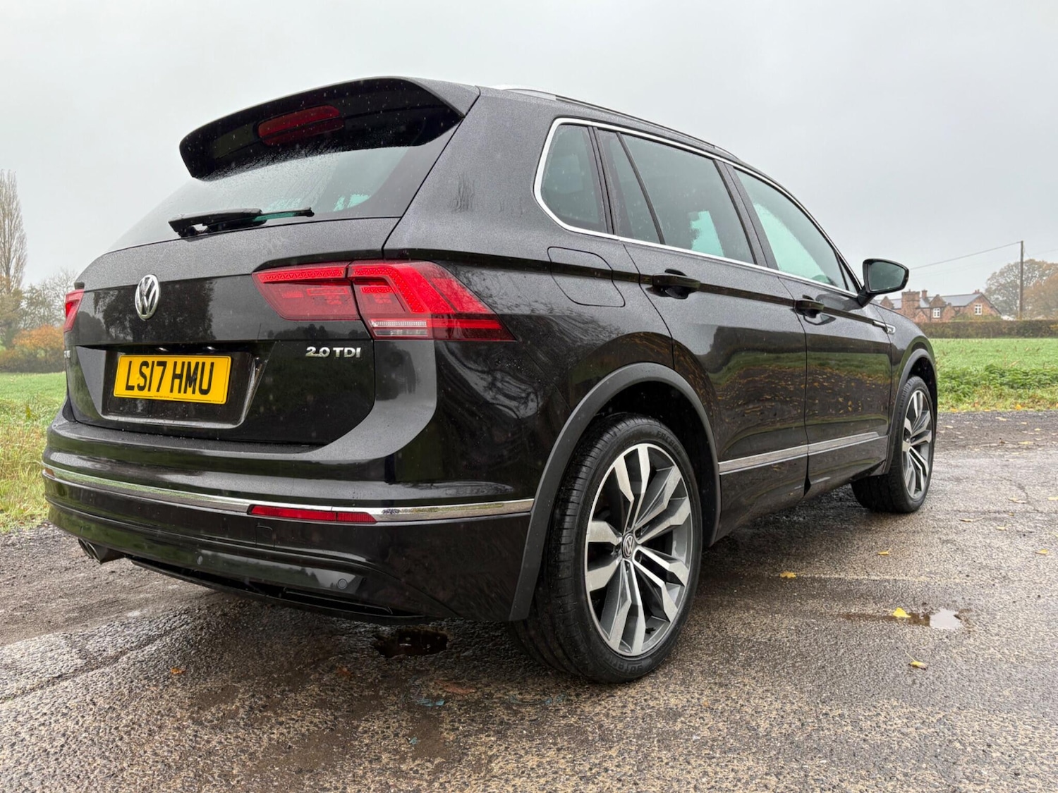 Used Volkswagen Tiguan 2017 for sale - 76514688: Photo 9