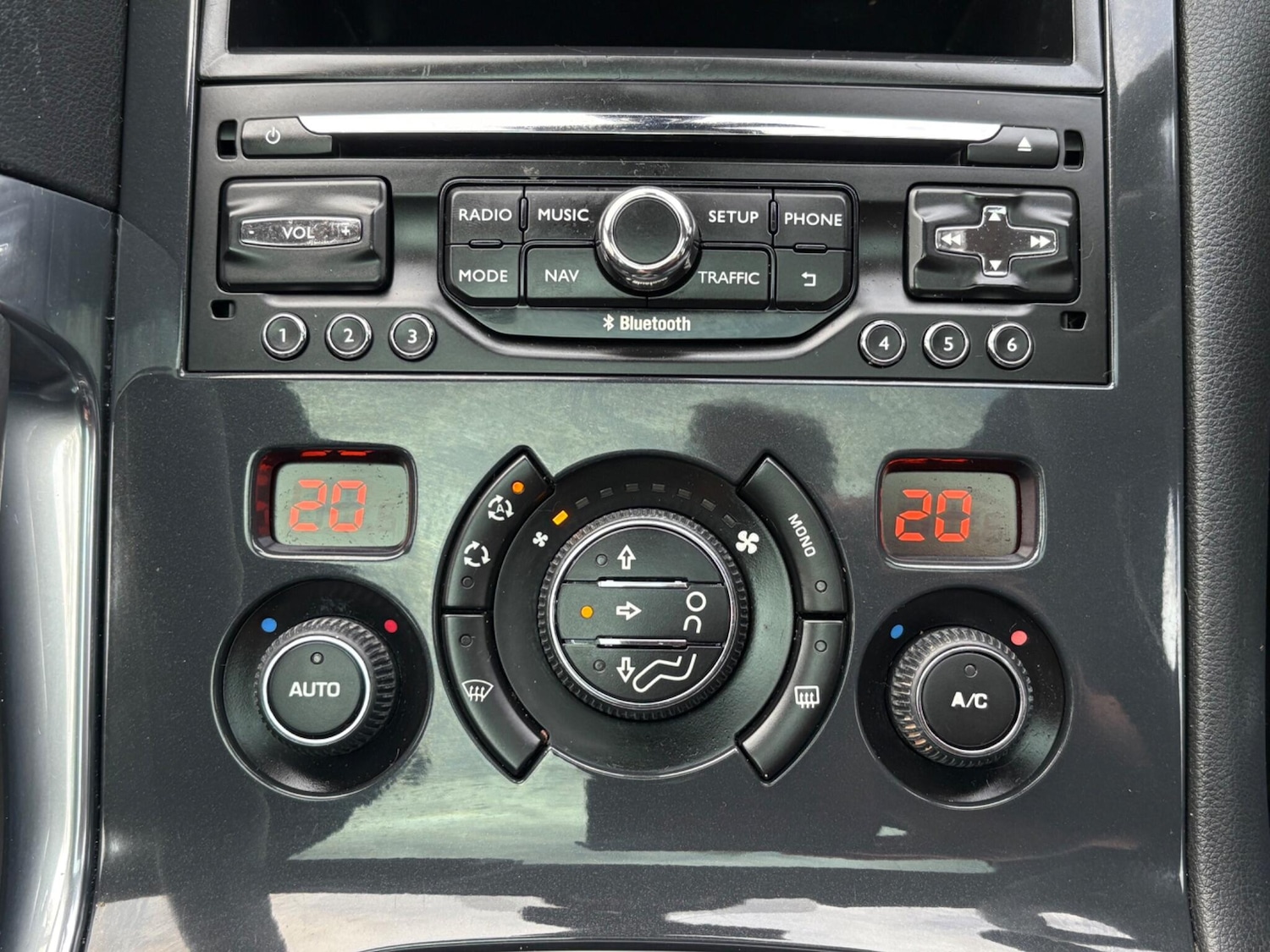 Used Peugeot 3008 2014 for sale - 76501224: Photo 18