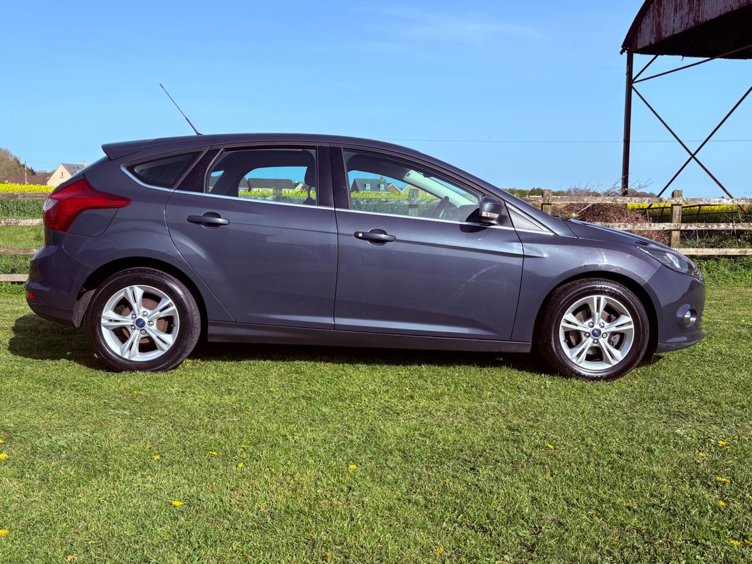 Used Ford Focus 2013 for sale - 78175827: Photo 11