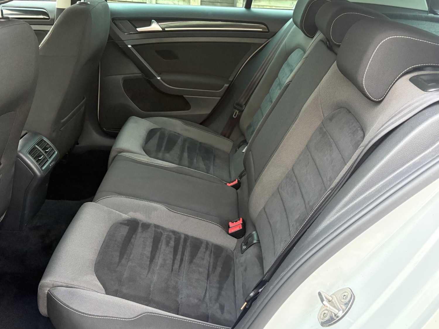 Used Volkswagen Golf 2014 for sale - 77740190: Photo 29