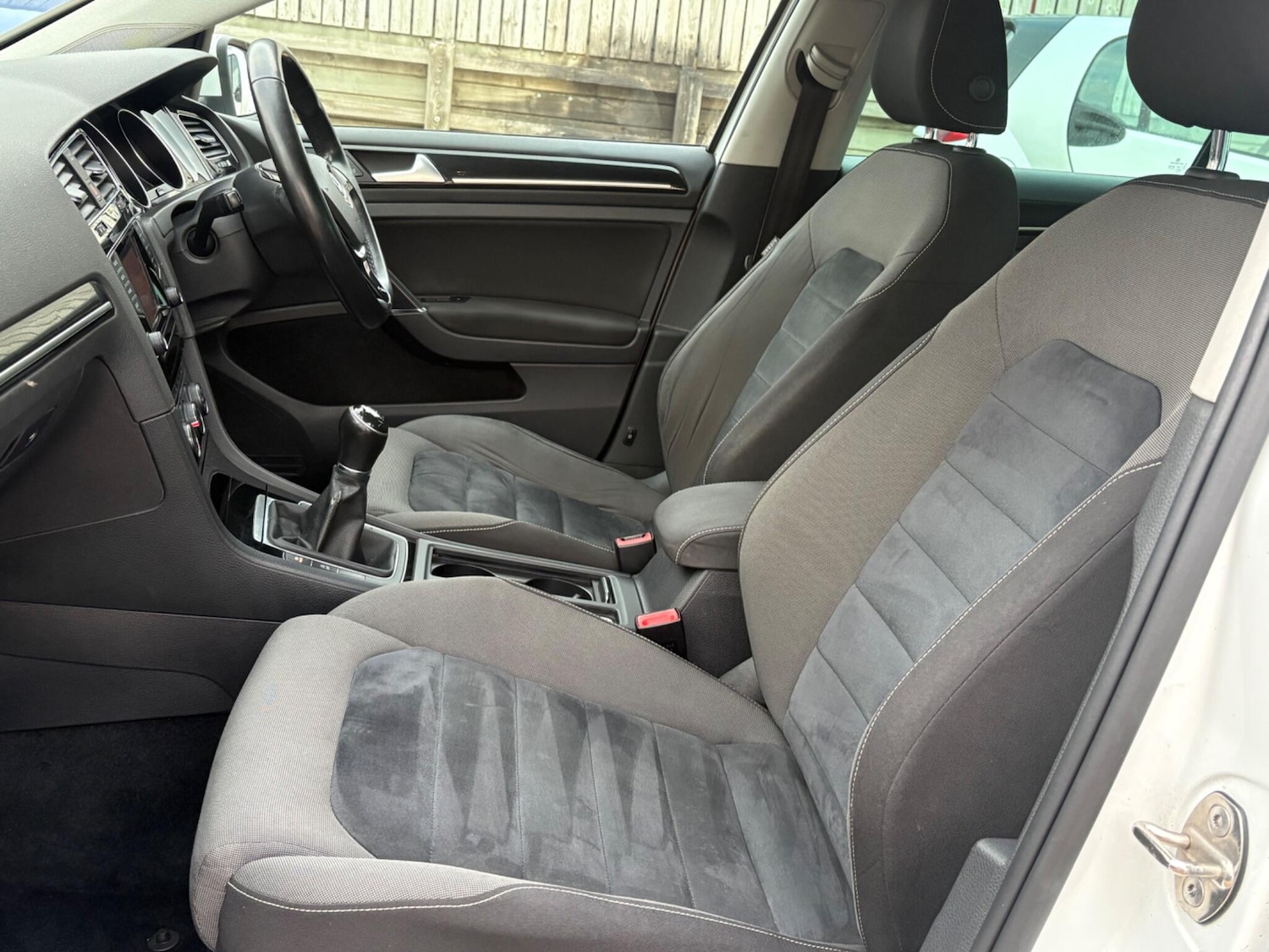 Used Volkswagen Golf 2014 for sale - 77740190: Photo 30