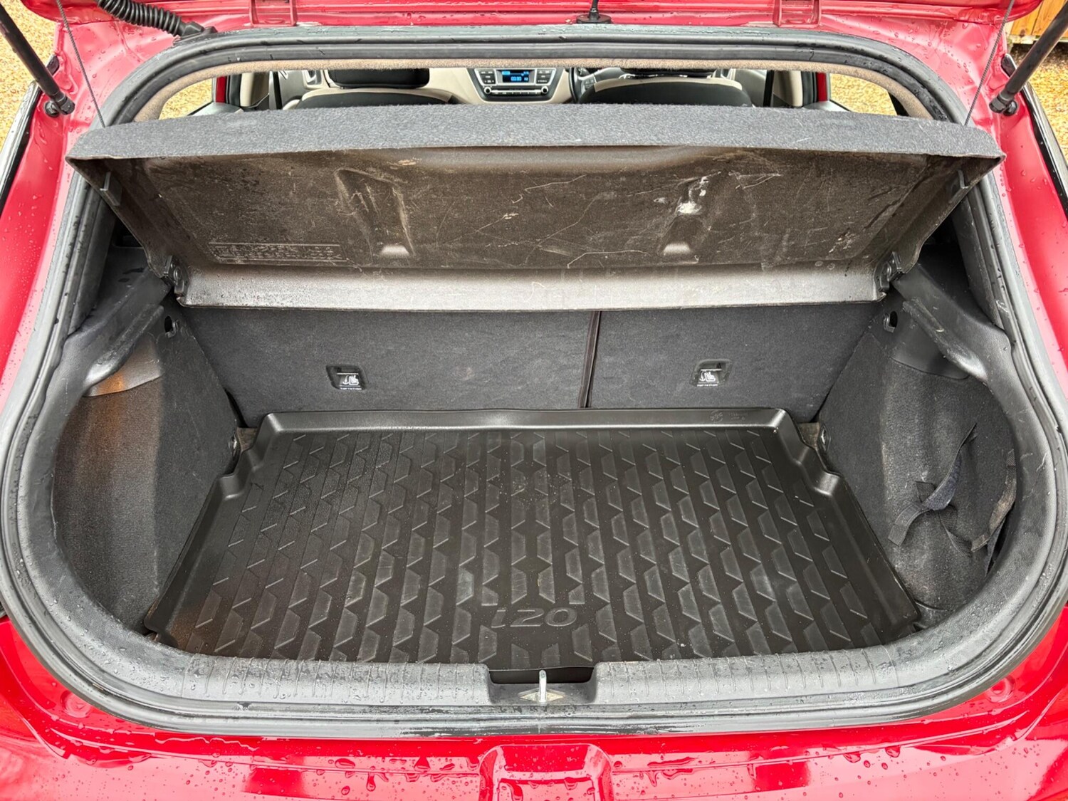 Used Hyundai i20 2015 for sale - 77600501: Photo 20