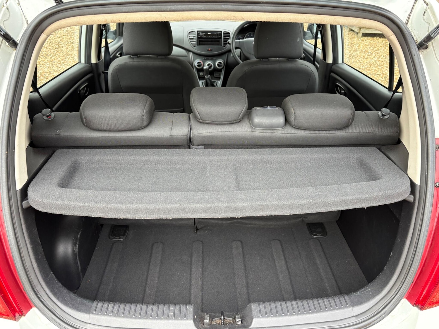 Used Hyundai i10 2011 for sale - 77740175: Photo 17