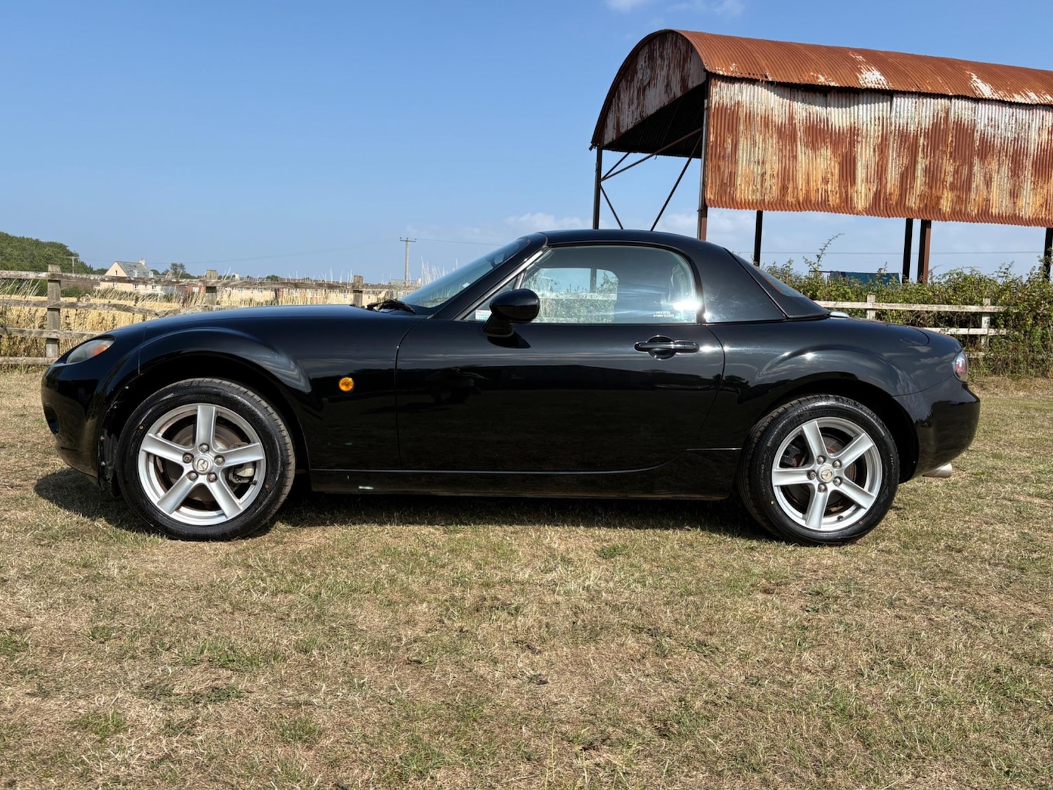 Used Mazda MX-5 2007 for sale - 76261750: Photo 8