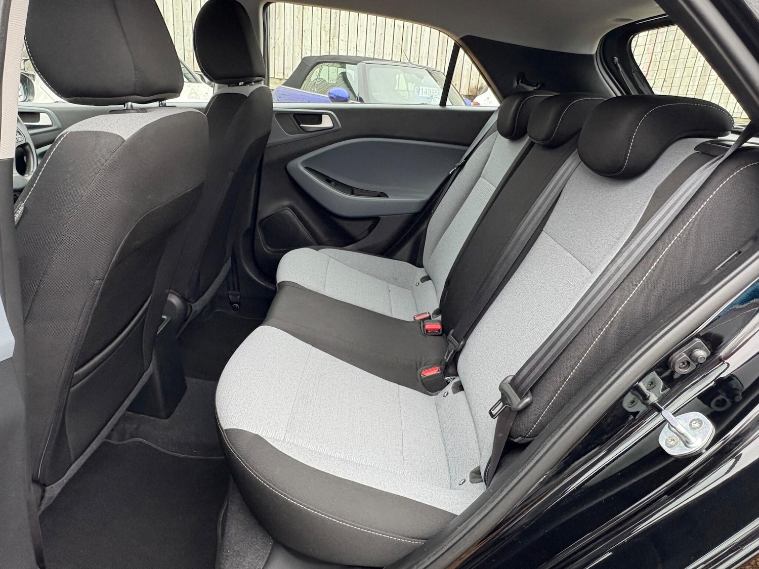 Used Hyundai i20 2016 for sale - 76731675: Photo 15