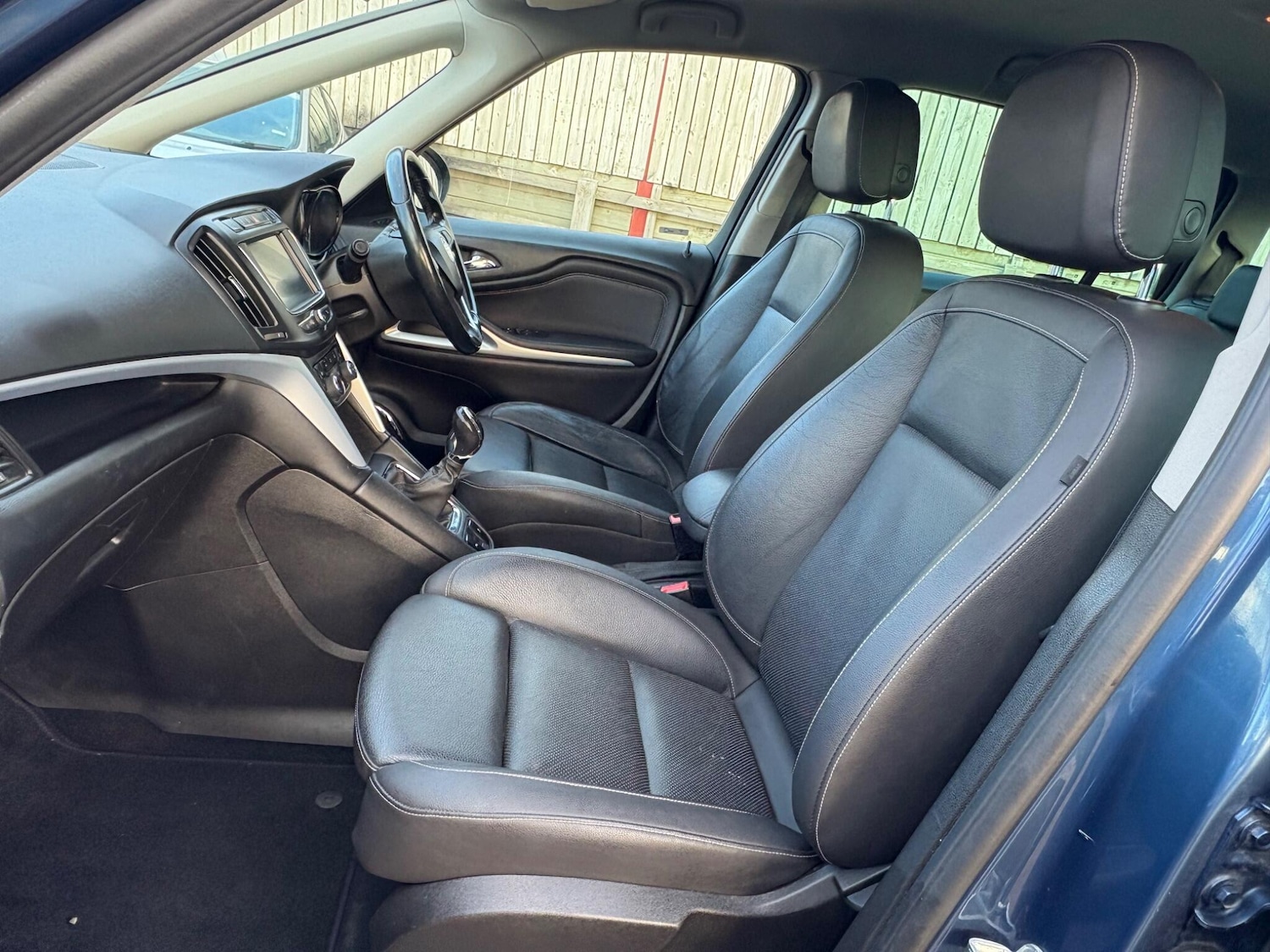 Used Vauxhall Zafira Tourer 2017 for sale - 76901644: Photo 13