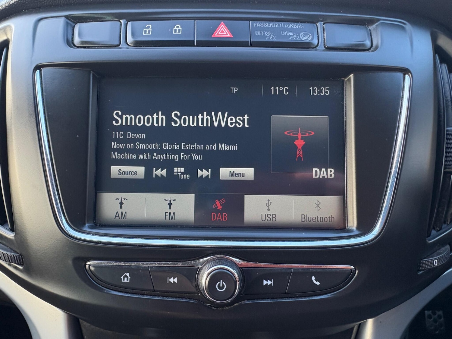 Used Vauxhall Zafira Tourer 2017 for sale - 76901644: Photo 24