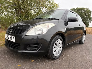 Used Suzuki Swift 2013 for sale - 79733998: Photo